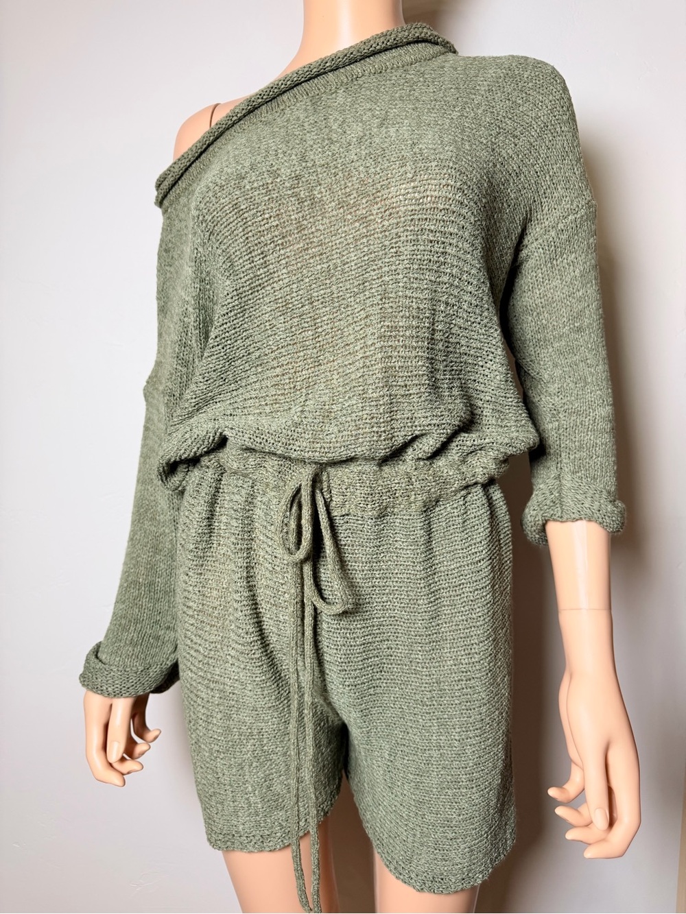 Xenia Boutique Knit Green Romper 3/4 Sleeve One-Piece with Wide Neck Size M L